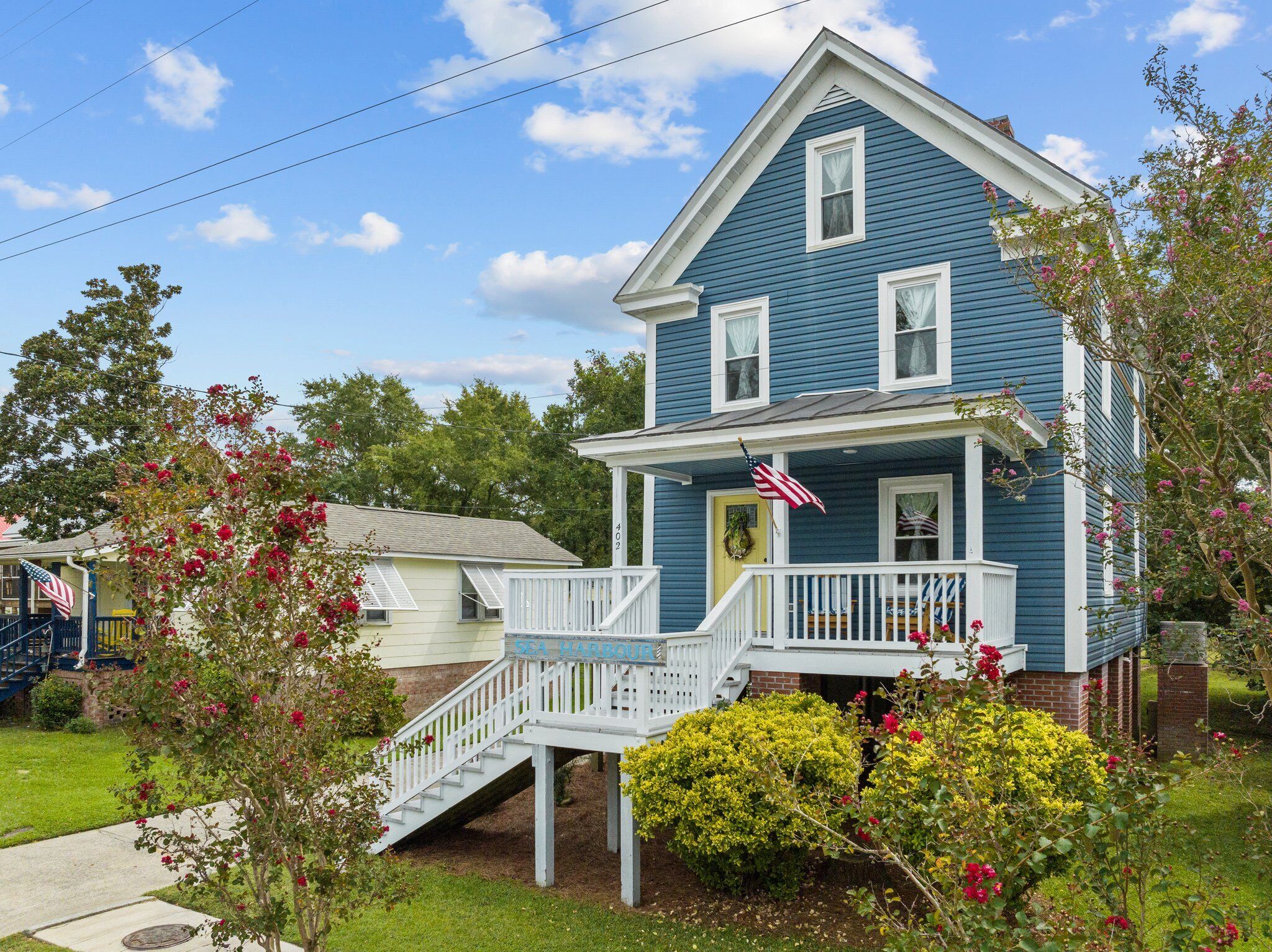 Sea Harbour - Beautiful home in the heart of the Village