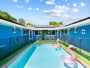 Et oppvarmet basseng