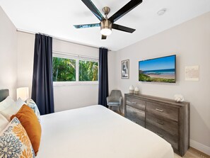 2 bedrooms, desk, iron/ironing board, free WiFi - ~ Prime Location ~ Heated Pool ~ Beach + Nightlife ~ Great Neighborhood! (Pompano Beach)