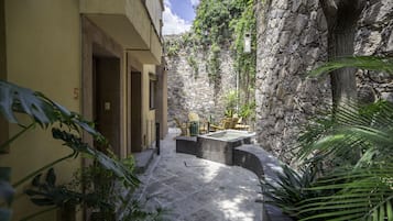 Exclusive House | Terrace/patio