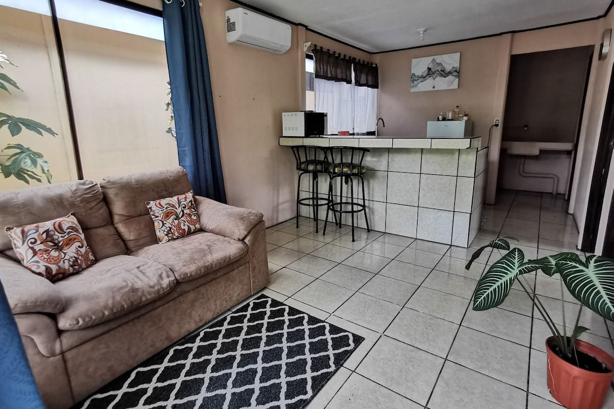 Basic Villa | Free WiFi, bed sheets