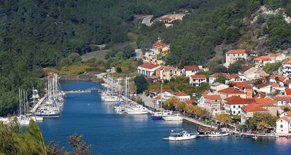 4 bedroom stunning home in Skradin