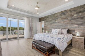 3 室のベッドルーム、アイロン / アイロン台、WiFi、ベッドシーツ