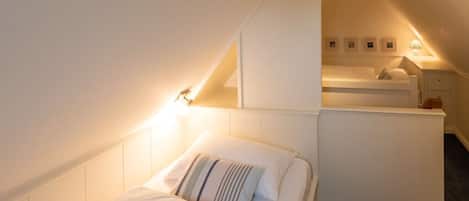 2 bedrooms, WiFi