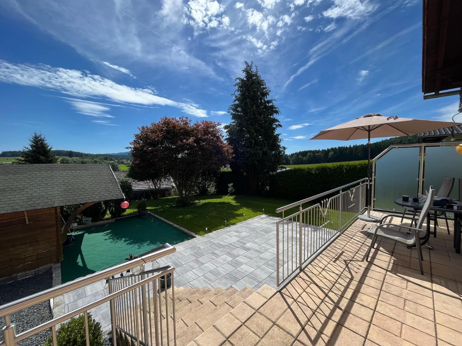 Ferienhaus-Terrasse