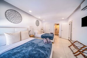 2 bedrooms, iron/ironing board, free WiFi, bed sheets - 2-bedroom awesome apt 50 feet to Condado Beach (San Juan)