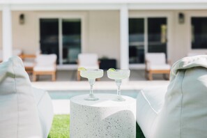 Terrace/patio - 31+ Day Rental, newly remodeled home, private pool and spa. Home away from home! (La Quinta)