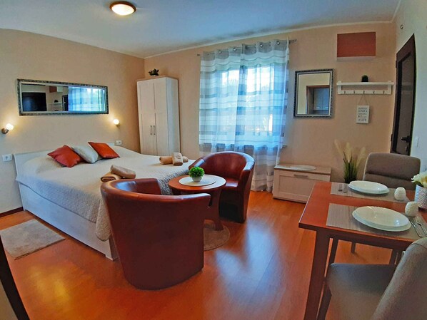 1 bedroom, WiFi