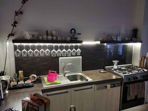 Fridge, oven, dishwasher