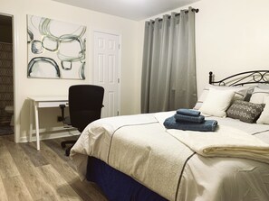 2 quartos, ferros/tábuas de passar roupa, Wi-Fi, roupa de cama