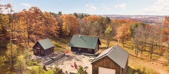 Modern Log Home Retreat and Yoga Studio, Minutes from Ithaca and Colleges