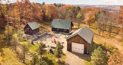 Modern Log Home Retreat and Yoga Studio, Minutes from Ithaca and Colleges