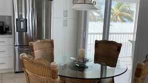 Dining - Florida Keys Waterfront home with beautiful sunset views. (Layton)
