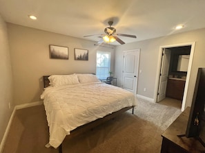 3 bedrooms, iron/ironing board, travel crib, free WiFi