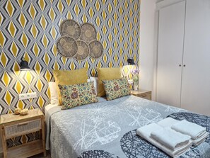 1 bedroom, iron/ironing board, internet, bed sheets - Del Parque Flats Galatas Malaga (Malaga)