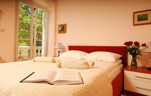 4 habitaciones, cuna de viaje, wifi gratis y ropa de cama 