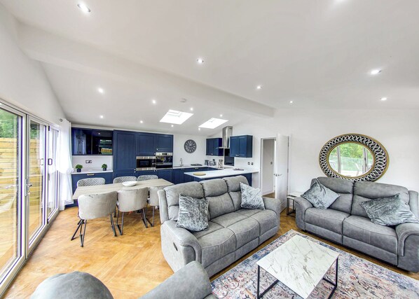 Imagen sin descripción, 1 de 15, botón