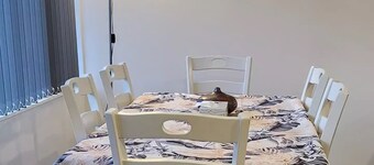 Ahuriri Escape - Home Away Home, Entire Bungalow