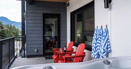 The Grizzly Basin by Revelstoke Vacation