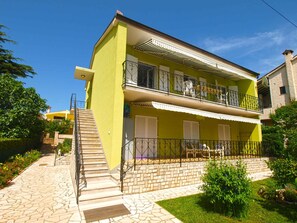 Exterior - Holiday apartment with air conditioning (Medulin)