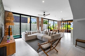 Villa | Living area