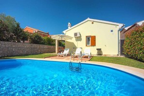 Pool - Villa with pool near the beach (Banjole)
