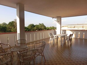 Outdoor dining - Holiday apartment the sea with air conditioning (Bibione)