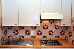 Kühlschrank, Herdplatte