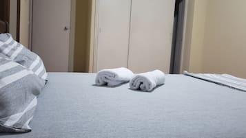 Standard Room, 1 Double Bed, Non Smoking, Shared Bathroom