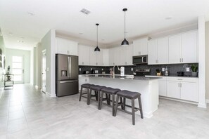 Fridge, microwave, oven, stovetop - Home away from Home | Private Pool (Davenport)
