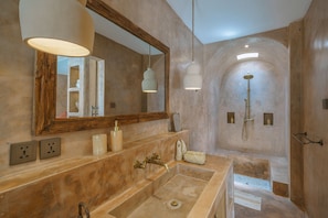 Luxury Villa | Bathroom - Villa Malika  (Canggu)