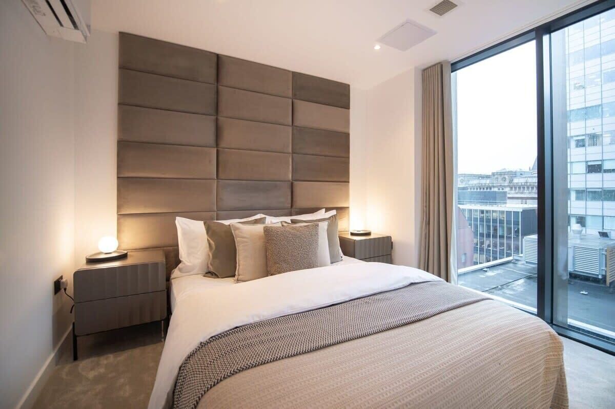 3 makuuhuonetta, silitysrauta/-lauta, Wi-Fi, vuodevaatteet