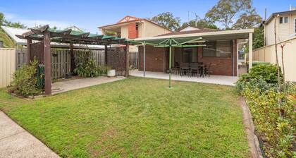 "Klinger House" - Redcliffe Q 4020