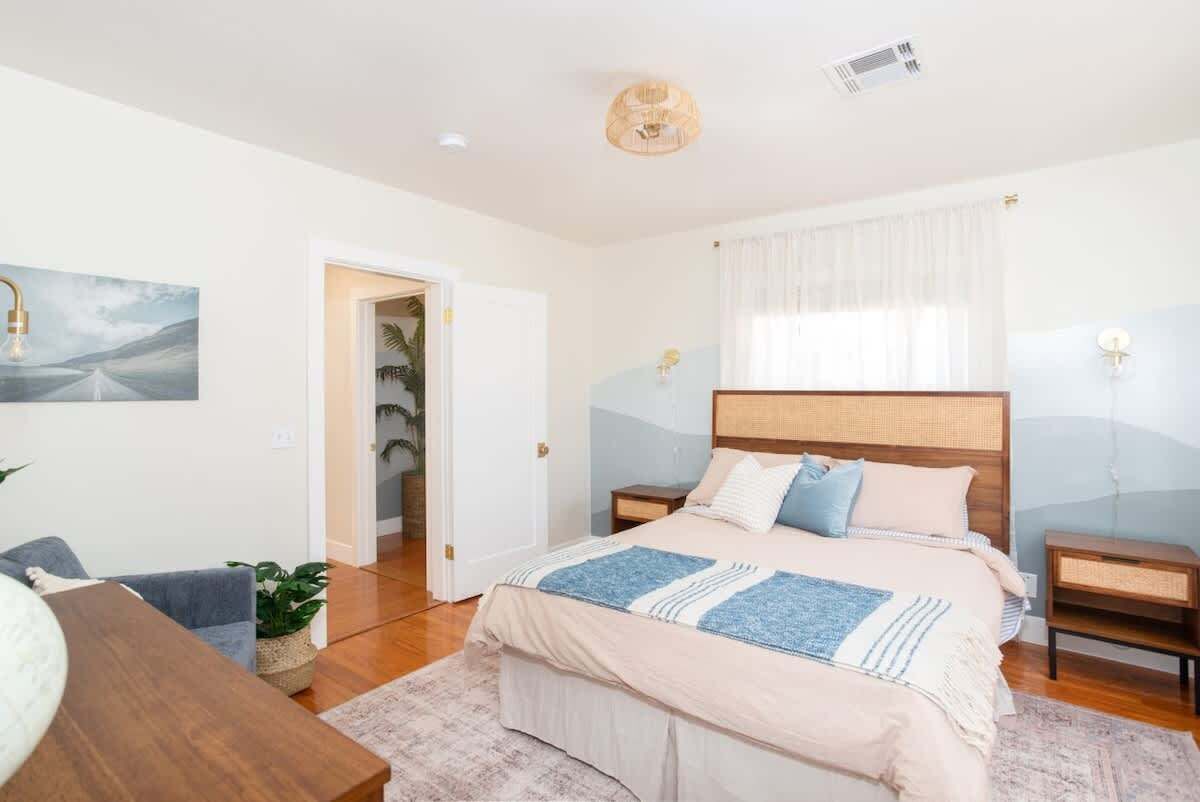 3 Schlafzimmer, Reisekinderbett, WLAN, Bettwäsche