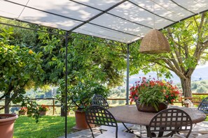 Outdoor dining - San Guido - Pelago ,Tuscany (Pelago)