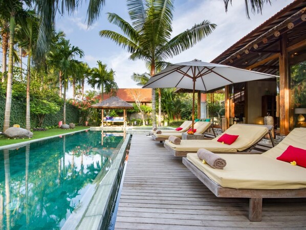 Villa