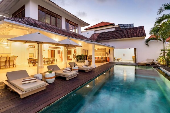 Villa | 4 bedrooms - Villa Lisabella in Seminyak (Seminyak)