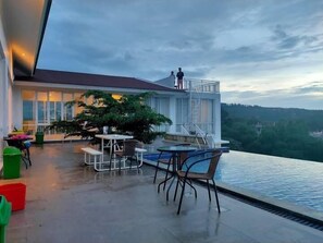 Terrace/patio - Taman Safari (Cisarua)