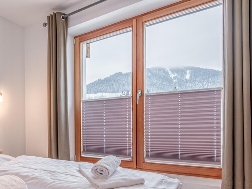 Helles und gepflegtes Haus mit Süd-West-Balkon