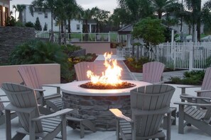 Terrace/patio - Ultimate Resort Retreat, Stunning 6-Bedroom Haven (Kissimmee)