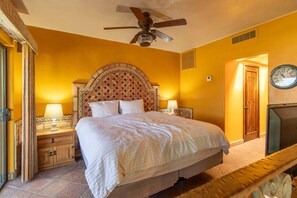 Desk, iron/ironing board, WiFi, bed sheets - Incredible Villa at El Pinacate (Puerto Peñasco)