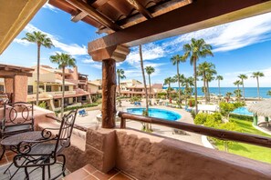 Outdoor dining - Incredible Villa at El Pinacate (Puerto Peñasco)