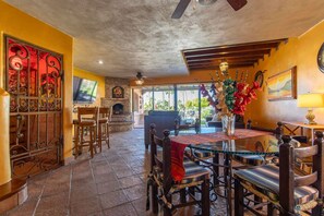 Dining - Incredible Villa at El Pinacate (Puerto Peñasco)