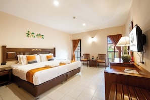 Deluxe Double or Twin Room