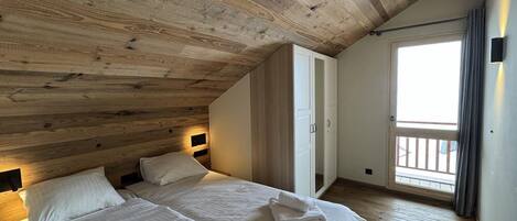 5 chambres, Wi-Fi, draps fournis