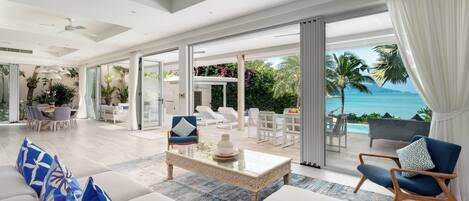 Smart-TV og stereoanlegg