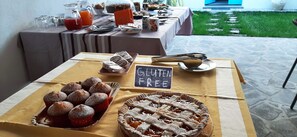 Free daily full breakfast - Marrubiu (Marrubiu)