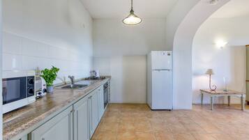 Fridge, microwave, oven, toaster