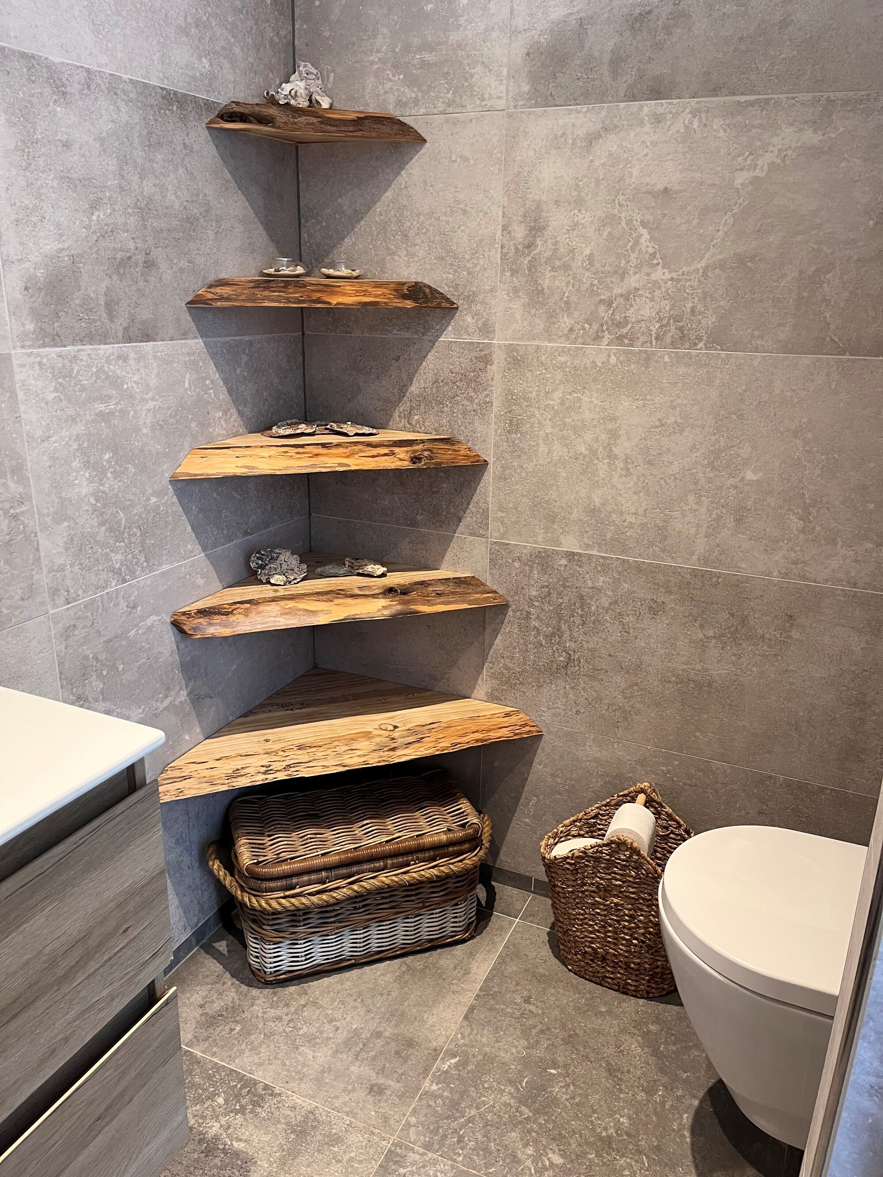 Shower, towels, toilet paper