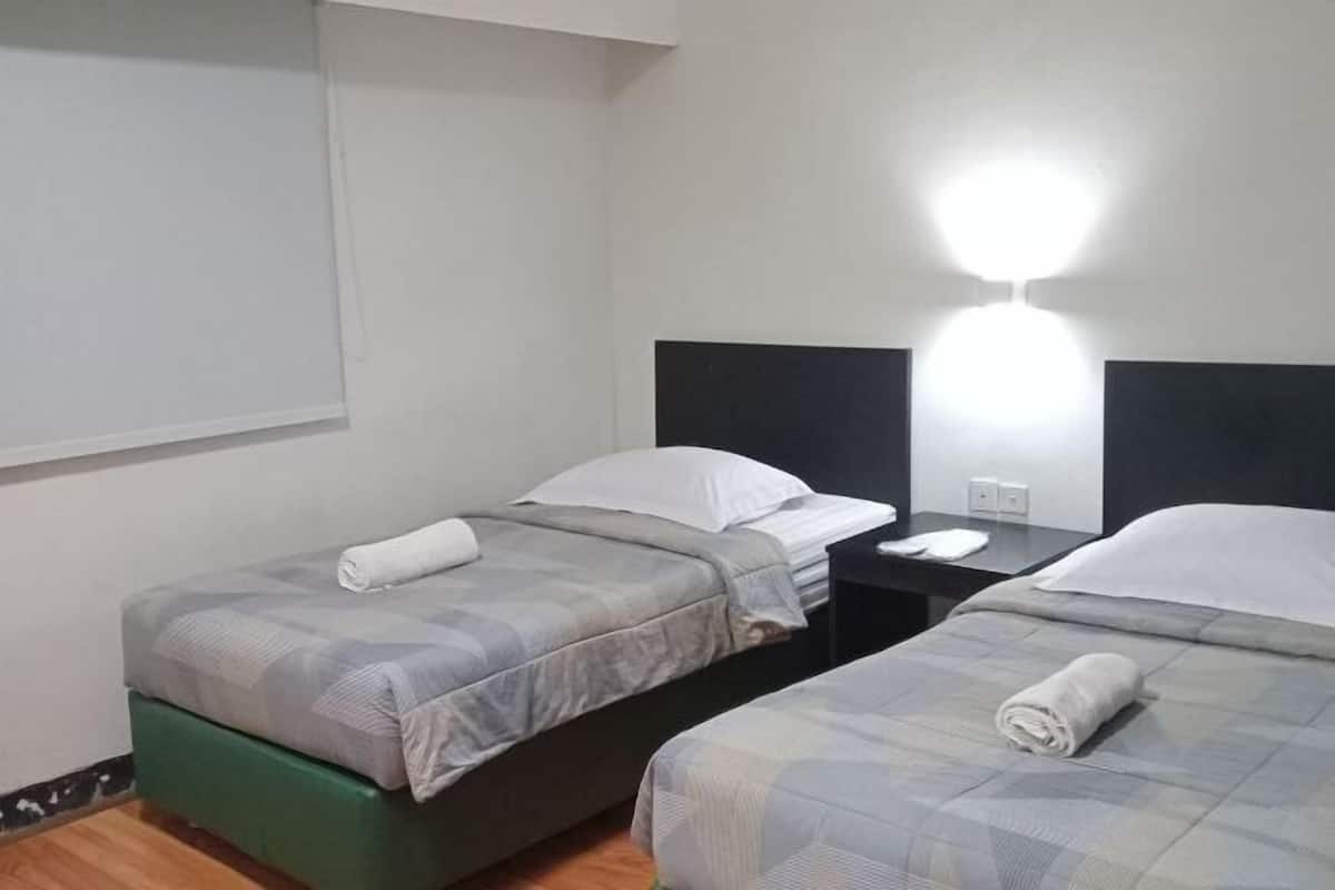 1 bedroom, desk, free WiFi